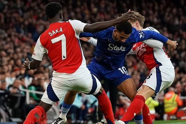 斯帕莱蒂：首发能直观了解热格罗瓦的表现，戴维需要继续提升（斯帕莱蒂：用首发检验热格罗瓦状态，戴维还需继续进步）