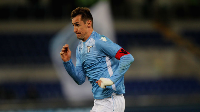 马竞铁血防守压制对手（马竞钢铁防线让对手无计可施）