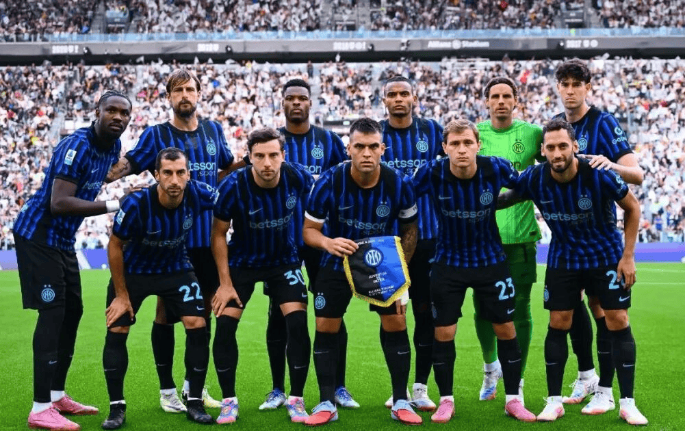 指定山东泰山队参加亚冠，上海上港球迷的建议，无视规则的呓语（点名山东泰山出战亚冠？上港球迷此建议罔顾规则）