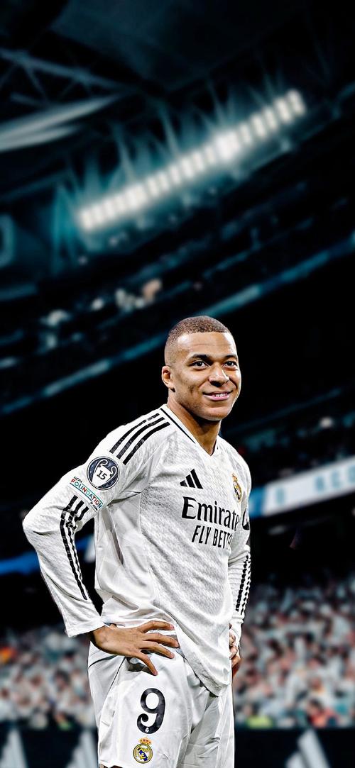 2025中冠奖项公布：厦门队张越包揽最佳球员、最佳射手（2025中冠奖项出炉：厦门队张越荣膺最佳球员并获最佳射手）