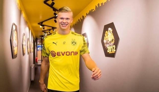 国内媒体：徐正源已经与蓉城正式解约，他不会执教国安（国媒：徐正源已与蓉城完成解约，确认无缘执教国安）